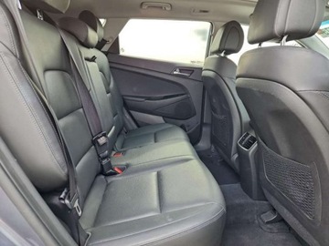 Hyundai Tucson III SUV 1.6 T-GDI 177KM 2016 Hyundai Tucson 1.6 benzyna turbo 177KM wersja LIMITED , mala szkoda 1.6, zdjęcie 5