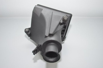 POUZDRO FILTRU VZDUCHU BMW 7 (E38) 1716005 2001