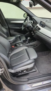 BMW X1 F48 Crossover xDrive25i 231KM 2017 BMW X1 2,0 benzyna 231 KM X-drive automat M-pakiet 2.0 Benzyna 231KM, zdjęcie 18