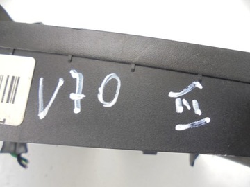 LOKETNÍ OPĚRKA 30715140 VOLVO V70 III