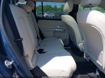 Mercedes GLB 2023 Mercedes-Benz GLB 2023 MERCEDES-BENZ GLB 250 4MATIC 2.0 Benzyna 221KM, zdjęcie 8