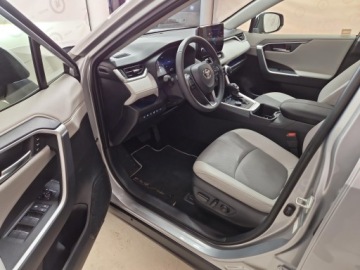 Toyota RAV4 V SUV Facelifting 2.5 Hybrid Dynamic Force 222KM 2024 Toyota RAV4 2.5 Hybrid Executive 4x4 V (2018-) 2.5, zdjęcie 10