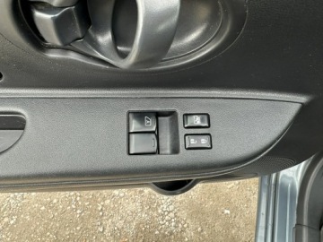 Nissan Micra III Hatchback 5d 1.2 i 16V 80KM 2010 Nissan Micra 1.2 benzyna/Automat/Bogata wersja, zdjęcie 10