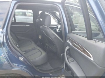 BMW X1 F48 2021 BMW X1 2021 BMW X1 xDrive28i Sports Activity Vehicle 2.0 Benzyna 238KM, zdjęcie 10