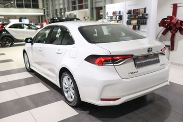Toyota Corolla XII Sedan Facelifting 1.8 Hybrid 140KM 2024 Toyota Corolla 1.8 Hybrid Comfort 1.8 Hybryda 140KM, zdjęcie 3