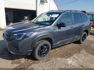 Subaru 2023 Subaru Forester 2023, 2,5L, 4x4, WILDERNESS 2.5 Benzyna 182KM, zdjęcie 2
