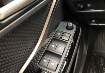 Toyota C-HR I Crossover 1.8 Hybrid 122KM 2018 Toyota C-HR CHR 1.8 Hybrid Prestige Kamera cofania Toyota Mikolajczak, zdjęcie 21