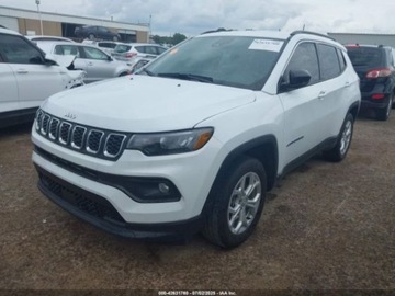 Jeep Compass II 2024 Jeep Compass 2024 Jeep Compass Latitude 4x4 2.0 Benzyna 200KM, zdjęcie 2