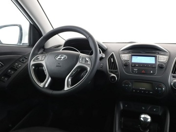 Hyundai ix35 SUV Facelifting 1.6 GDI 135KM 2015 Hyundai ix35 Czujniki, aut.klima, Podg.fotele,, zdjęcie 15