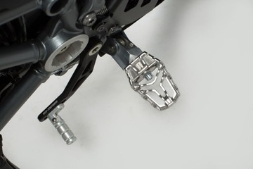 ПОДНОЖКИ SW-MOTECH EVO CRF1000L