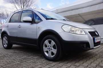 Fiat Sedici 1.6 i 16V 107KM 2006 Fiat Sedici 1.6 Benzyna 107 KM, 4x4, Klimatronic, Hak, Relingi, Alu 1.6, zdjęcie 8