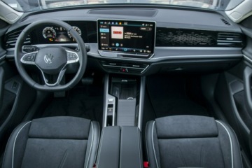 Volkswagen Passat B8 Variant Facelifting 1.5 TSI EVO 150KM 2024 Volkswagen Passat Elegance 1.5 TSI 150 KM DSG,, zdjęcie 16