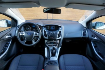 Ford Focus III Kombi 1.6 Duratorq TDCi DPF 115KM 2013 FORD FOCUS MK3 1.6TDCI 116KM KLIMATRONIK, PDC+ASYSTENT,GRZANE FOTELE,SERWIS, zdjęcie 27