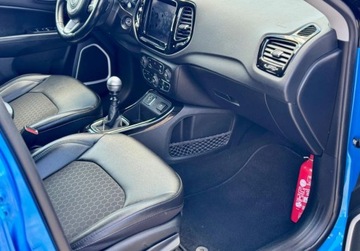 Jeep Compass II SUV 1.4 MultiAir 140KM 2020 Jeep Compass 1.4T 140KM Night Eagle Czarny dach i alu Navi Kamera ACC Lane, zdjęcie 18