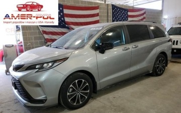 Toyota Sienna III 2023 Toyota Sienna 2023 xse 2.5l 2.5 Hybryda 245KM