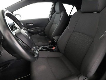 Toyota Corolla XII Hatchback 1.8 Hybrid 122KM 2020 Toyota Corolla hybryda navi PDC-kamera klima-auto, zdjęcie 12