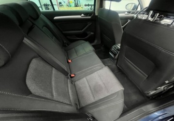 Volkswagen Passat B8 2015 Volkswagen Passat 1.4 tsi 1 wlasciciel 100 bezwypadkowy 1.4 Benzyna, zdjęcie 20