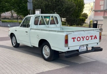 Toyota Hilux II 1978 Toyota Hilux 2 II Generacja N20 1.6 Benzyna. ZABYTEK 1.6 Benzyna 83KM, zdjęcie 3