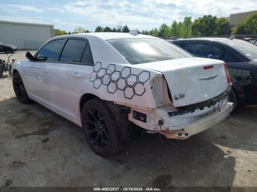 Chrysler 300C II 2019 Chrysler 300 2019r., 3.2l, od ubezpieczalni 3.2 Benzyna 291KM, zdjęcie 3