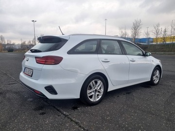 Kia Ceed II Kombi Facelifting 1.4 DOHC 100KM 2018 Kia Ceed 1.4 100KM 2018 – Niski przebieg Książka serwisowa Benzyna, zdjęcie 11
