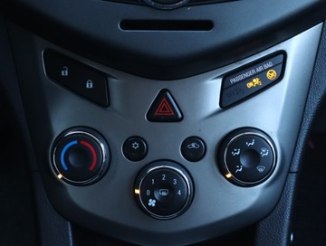 Chevrolet Aveo T250 Hatchback 5d 1.4 DOHC 101KM 2011 Chevrolet Aveo 1.4 i 16V, Salon Polska, zdjęcie 14