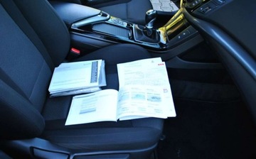 Hyundai i40 Kombi Facelifting 2.0 GDI 165KM 2018 Hyundai i40 2,0 163KM Panorama Bi-xenon NAVI Climatronic Serwis Bezwypadko, zdjęcie 27