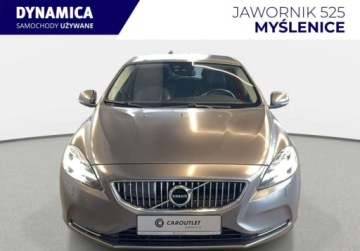 Volvo V40 II Hatchback Facelifting 2.0 T5 245KM 2018 Volvo V40 Inscription 2.0 T5 245KM automat 2018 r., Salon PL, HAK 2.0 245KM, zdjęcie 2