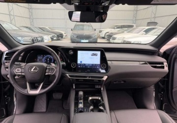 Lexus RX V 2024 Lexus RX 4x4 RX 350 h 250 KM 2024 r Warszawa 2.5 Hybryda 250KM, zdjęcie 6