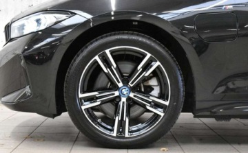BMW Seria 3 G20-G21 Touring 2.0 330e 292KM 2024 BMW Seria 3 vat 23 M Sport Hak HiFi Shadow Line Podgrzewana kierownica, zdjęcie 5