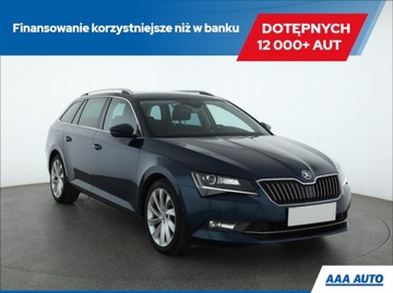 Skoda Superb III Kombi 1.6 TDI 120KM 2015 Skoda Superb 1.6 TDI, Navi, Xenon, Bi-Xenon