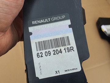 RENAULT CAPTUR КРЕПЛЕНИЕ БАМПЕРА СДВИЖНОГО, СПРАВА СЛЕВА СПЕРЕДИ