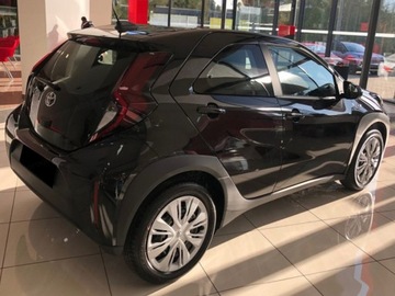 Toyota Aygo X 1.1 VVT-i 72KM 2025 Od ręki - Comfort 1.0 benzyna 72KM | Tempomat adaptacyjny!, zdjęcie 1