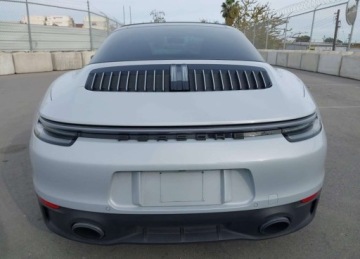 Porsche 911 992 Carrera S 3.0  450KM 2023 Porsche 911 PORSCHE 911 EDITION 50 YEARS PORSCHE DESIGNTARGA 4 GTSTARGA 4S, zdjęcie 3