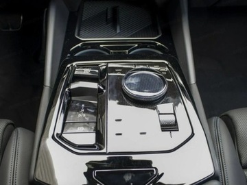 BMW Seria 5 G90-91 Touring 2.0 520d 197KM 2025 BMW Seria 5 Touring 520d Sport Combi 2.0 (197KM) 2025, zdjęcie 9