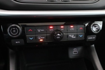 Jeep Compass II 2023 Jeep Compass 1.5 Turbo e-Hybrid, Salon Polska, zdjęcie 15