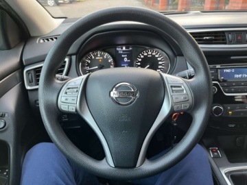 Nissan Qashqai II Crossover 1.2 DIG-T 115KM 2014 Nissan Qashqai 1.2 benzyna 115 KM 6 biegow zarej w PL zadbany zamiana, zdjęcie 8