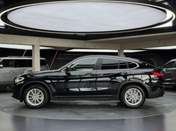 BMW X4 G02 SUV 20i 184KM 2021 BMW X4 xDrive20i GPF sport HUD Ambiente Kamera cofania CarPlay FV23, zdjęcie 1