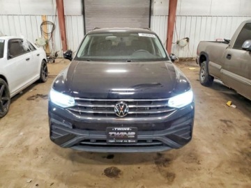 Volkswagen Tiguan II 2022 Volkswagen Tiguan 2022 r., 2,0L S AWD 2.0 Benzyna 184KM, zdjęcie 1