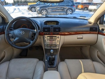 Toyota Avensis II Kombi 2.0 D-4D 116KM 2003 Toyota Avensis Klima Tempomat Serwis Gwarancja 2.0 Diesel 116KM, zdjęcie 17