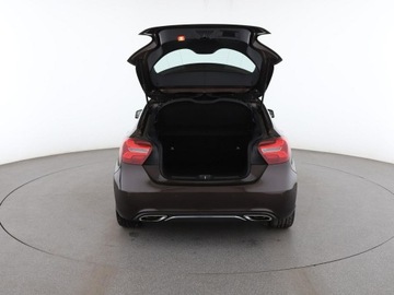 Mercedes Klasa A W176 Hatchback 5d Facelifting 220 184KM 2017 Mercedes A 220 4x4 automat full LED półskóra,, zdjęcie 18