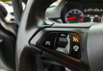 Opel Corsa E Hatchback 3d 1.2 Twinport 70KM 2019 Opel Corsa Opel Corsa 1.2 Cosmo 1.2 Benzyna 70KM, zdjęcie 15