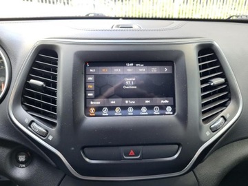 Jeep Cherokee V 2018 Jeep CHEROKEE LATITUDE PLUS * 2,4l benzyna 184KM * Przebieg:94, 709km, zdjęcie 11