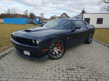 Dodge Challenger III 2016 Dodge Challenger 6.4 Hemi 392 Pełny SRT Brembo