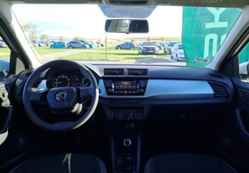 Skoda Fabia III Kombi Facelifting 1.0 TSI 95KM 2021 Skoda Fabia Ambition 1.0 TSI 95 KM Klimatyzacja LED ASO FV Benzyna, zdjęcie 9