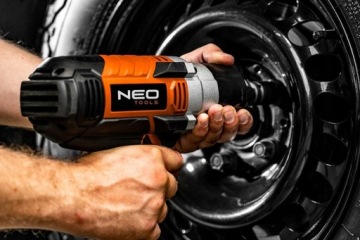 NEO ЭЛЕКТРИЧЕСКИЙ УДАРНЫЙ КЛЮЧ 1020 Вт 950 Нм 1/2 дюйма 04-720 2 ШЕСТЕРНИ + 4 НАСАДКИ