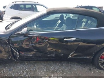 Maserati GranTurismo 2011 Maserati GranTurismo 2011 4.7l 4.7 Benzyna 433KM, zdjęcie 2