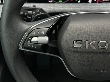 Skoda Superb IV Kombi Plug-in 1.5 TSI iV Plug-In 204KM 2025 Skoda Superb 1.5TSI PHEV 204KM Selection DSG l Gwa, zdjęcie 17