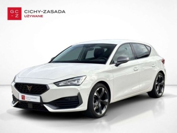 Cupra Leon II Hatchback 1.5 TSI 150KM 2023 Cupra Leon SalonPL 150KM TSI Pakiet ZimowySchowkow BeatsAudio Podgrz.Fotel