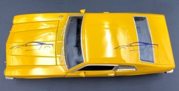Ford Maverick 1974 желтый 1:24 Motormax 79042