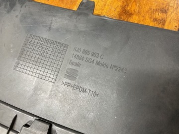 Spoileris SEAT OE 6J0805903C – nuotrauka 9